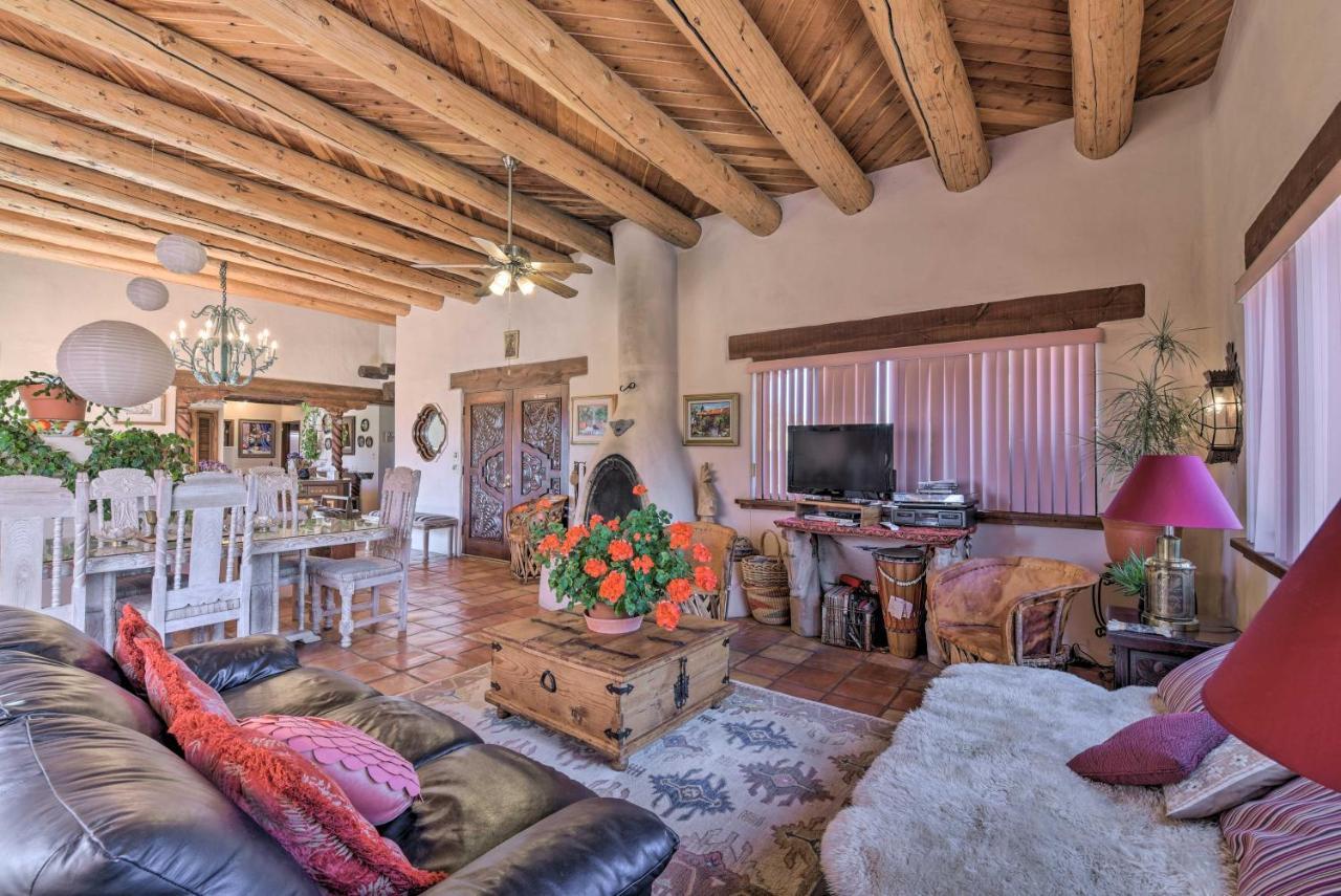 Eclectic El Prado Home With Hot Tub Near Downtown! Exterior foto