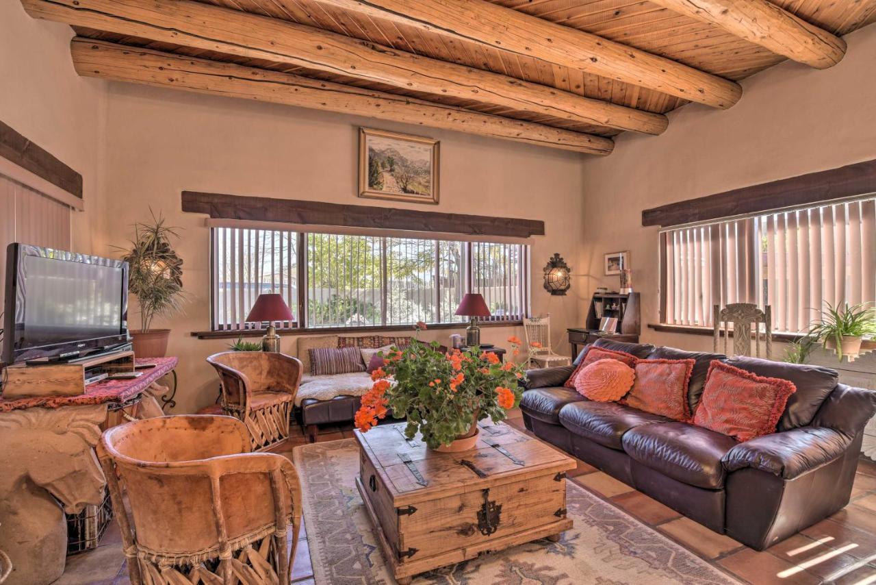 Eclectic El Prado Home With Hot Tub Near Downtown! Exterior foto